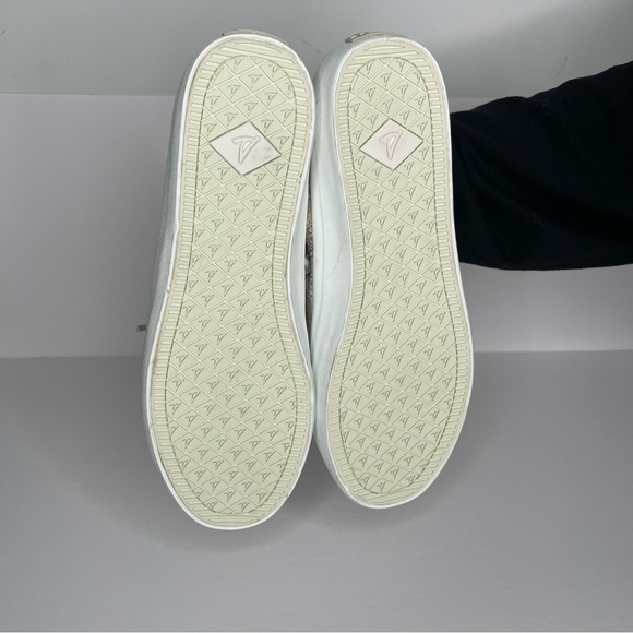 SPERRY Women's Metallic Leather Sneaker size 8 - Picture 6 of 8